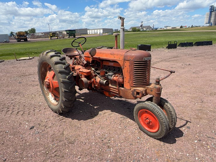 1952-case-sc-tractor-image-3