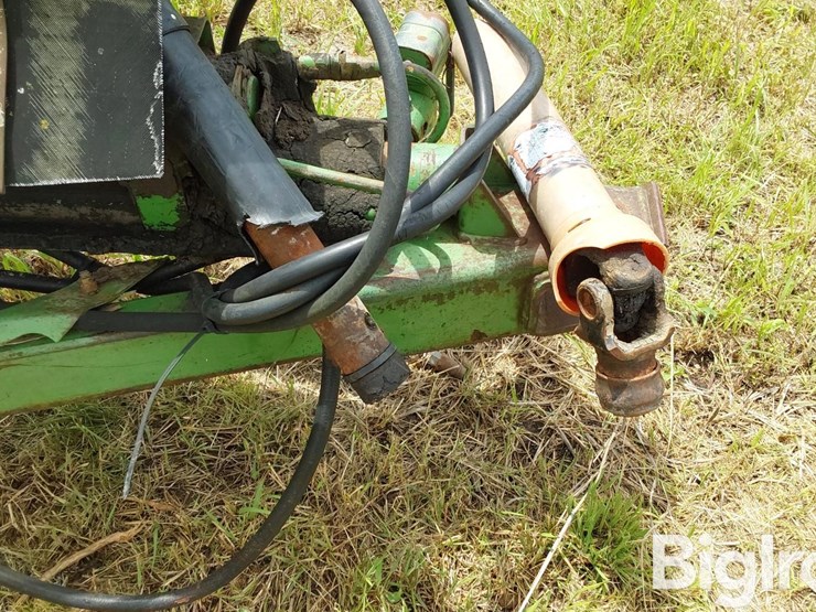 john-deere-450-image-11
