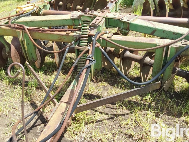 john-deere-1630-image-10