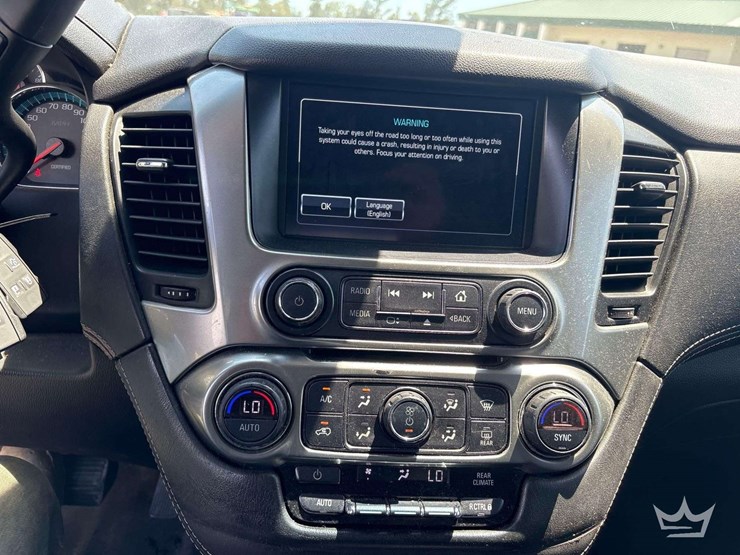2019-chevrolet-tahoe-image-11