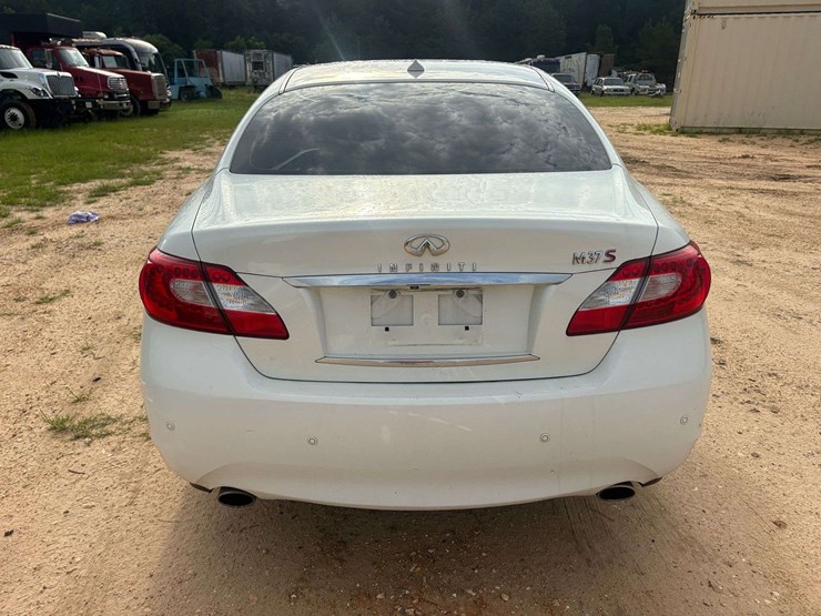 2013-infiniti-m37-4-door-sedan-(156,834-miles)-image-6