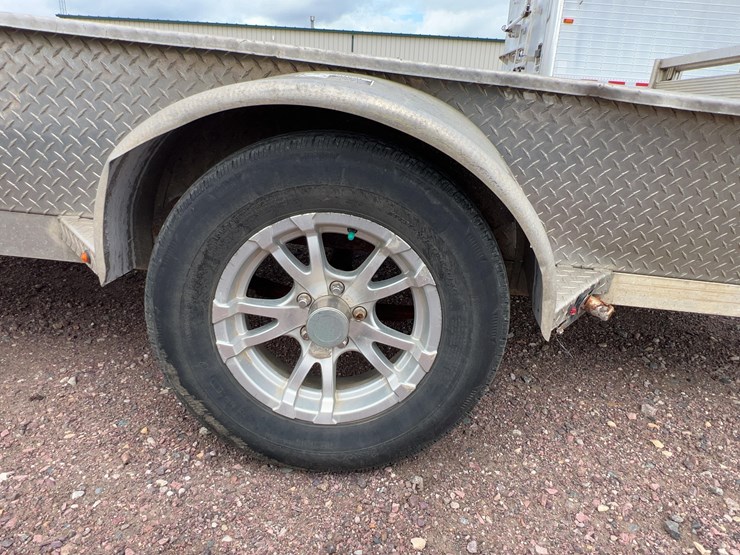 2019-h&h-aluminum-utility-trailer-image-9