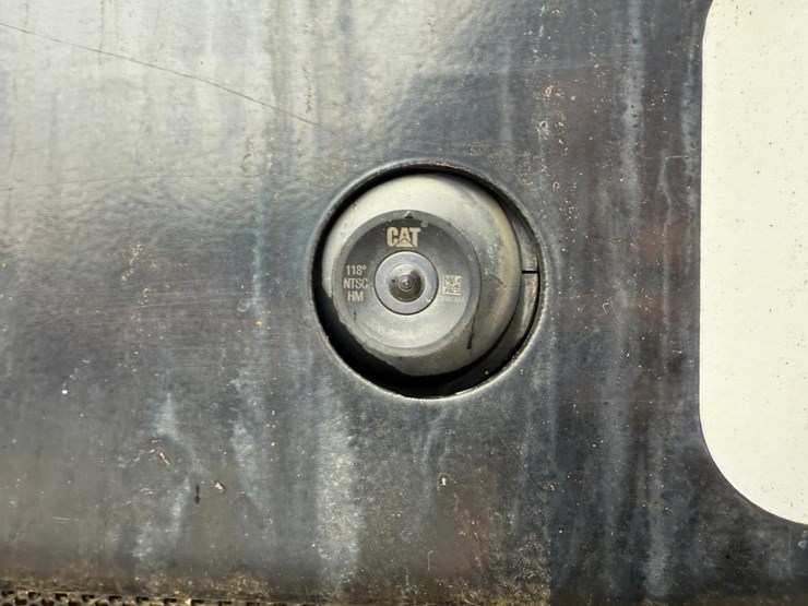 2018-caterpillar-299d2-image-15