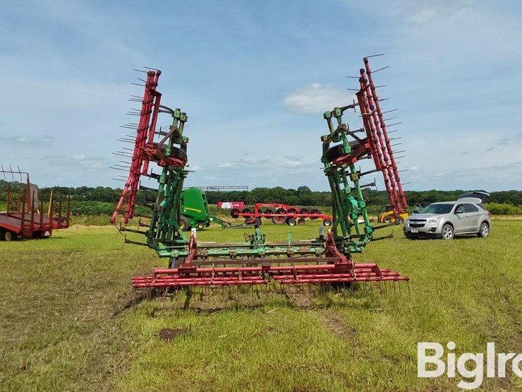 deutz-allis-27'-field-cultivator-image-6