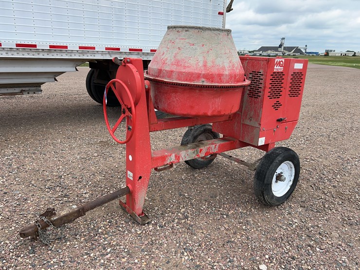 multiquip-cement-mixer-image-1