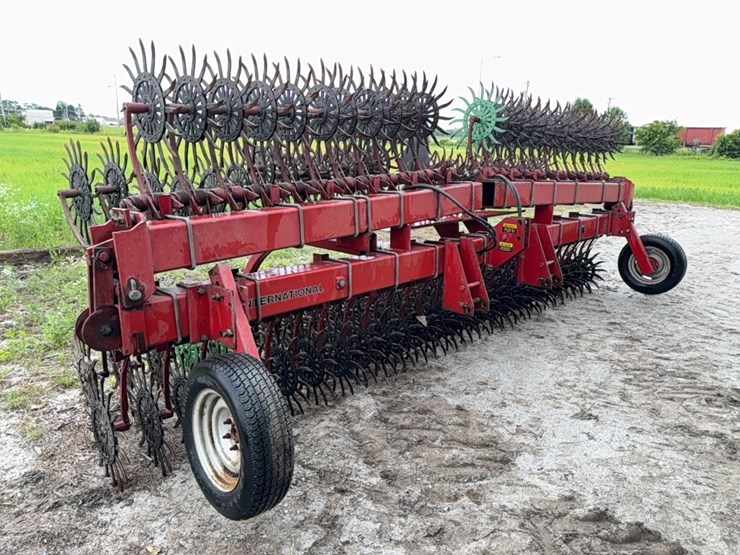case-ih-181-image-3