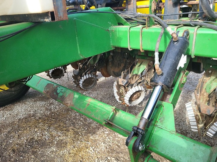john-deere-1780-image-36