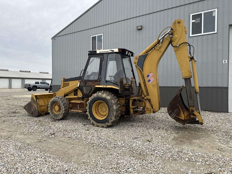 caterpillar-416b-image-2