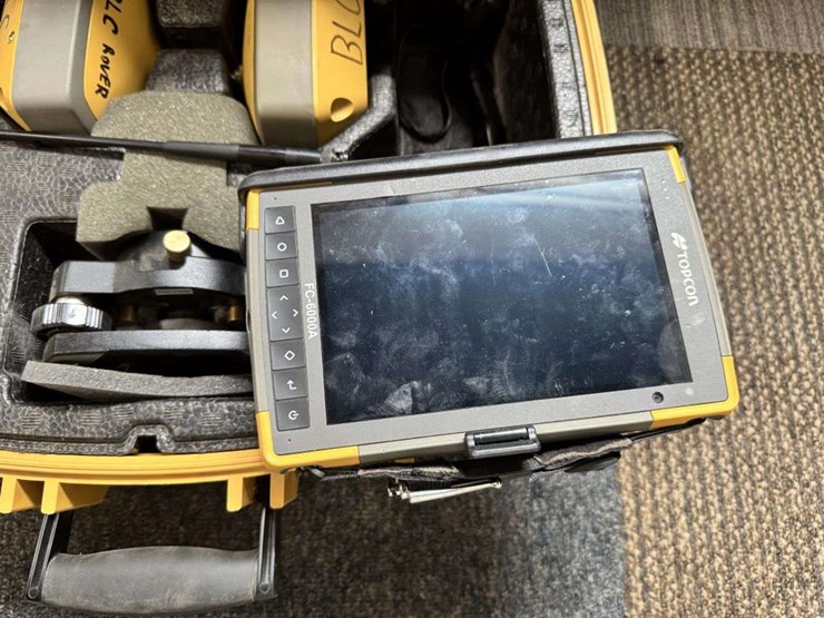 topcon-hiper-vr-gnss-receiver-image-3