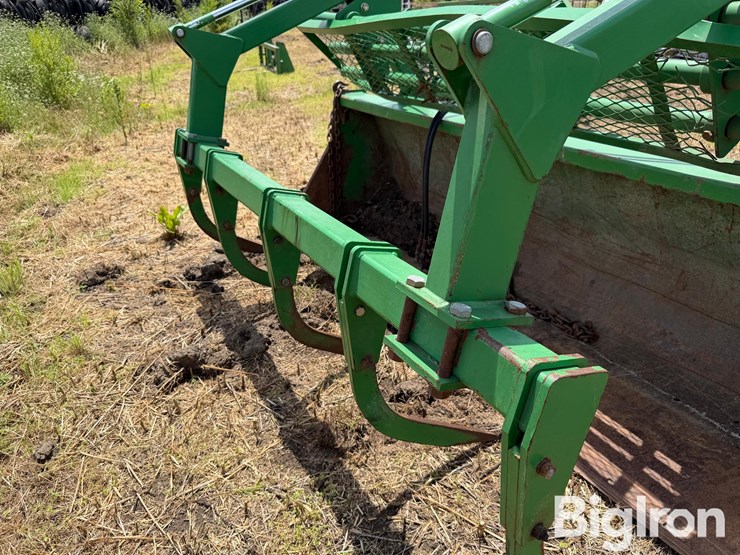 john-deere-8-image-14