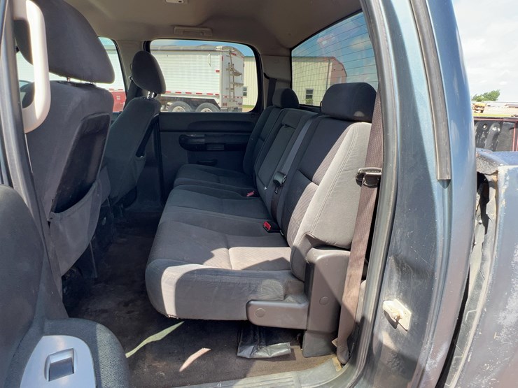 2009-chevrolet-silverado-1500-image-28