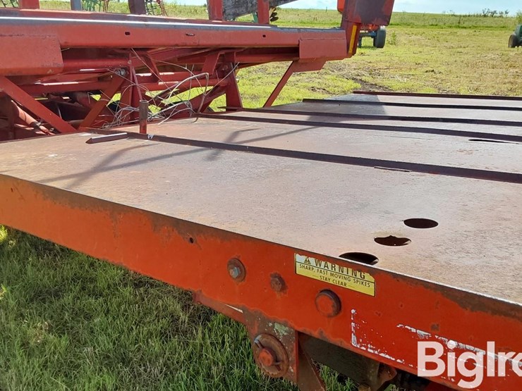 new-holland-1033-image-20