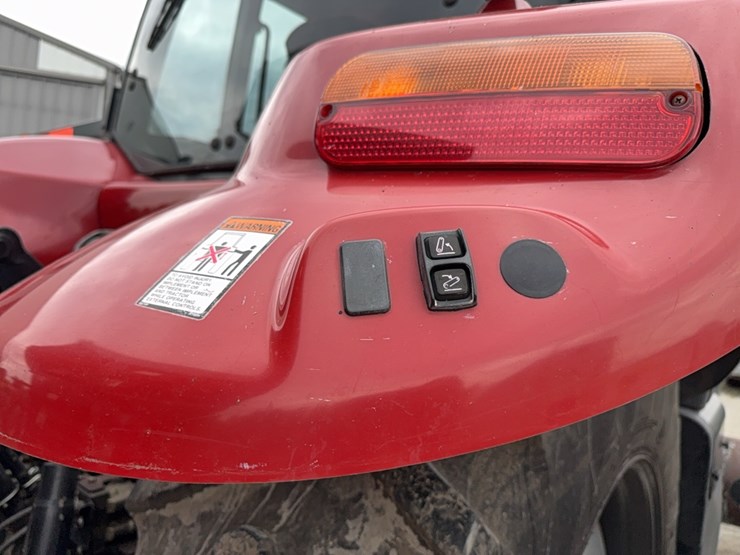 2008-case-ih-magnum-275-image-29