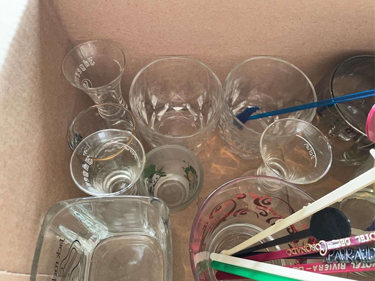 barware-collection-including-ice-bucket,-milk-glass,-and-assorted-drink-stirrers-image-7
