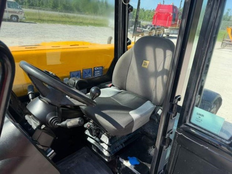 2018-jcb-505-20-image-17