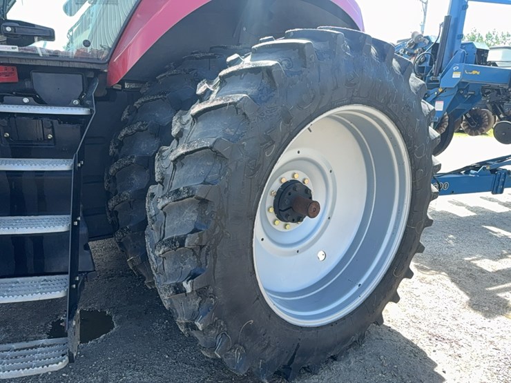 2011-case-ih-magnum-290-image-12