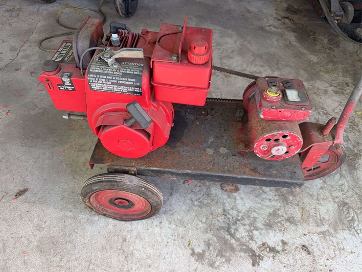 engine-with-generator-image-2