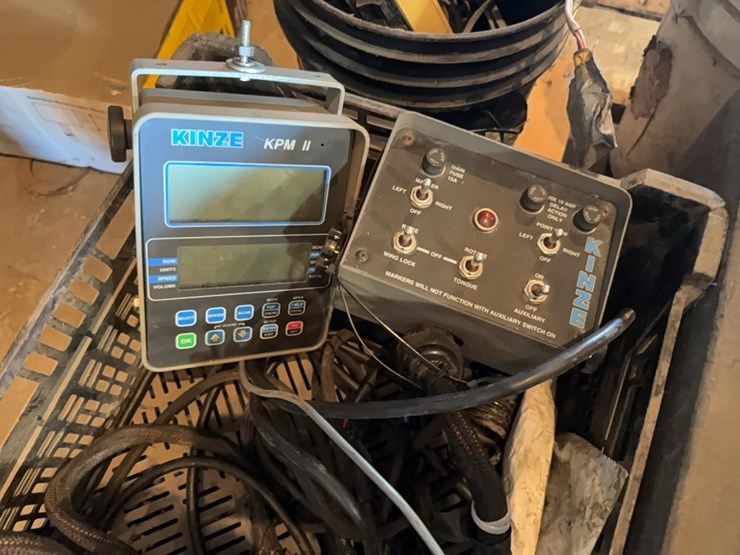 kinze-3600-image-35