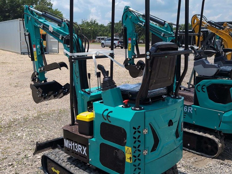 cfg-industries-mini-excavator---mh13rx-image-4