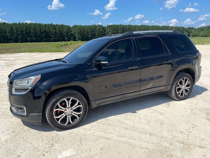 2016-gmc-acadia-image-1