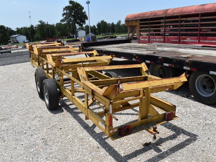 4-bale-hay-trailer-image-4