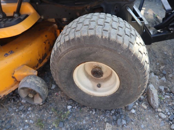 cub-cadet-lt1042-image-10