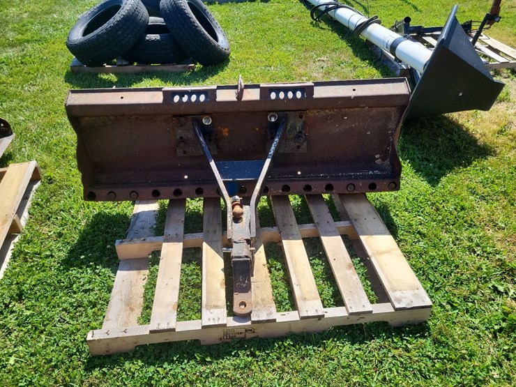 skid-loader-mounted-reece-receiver-hitch-image-2