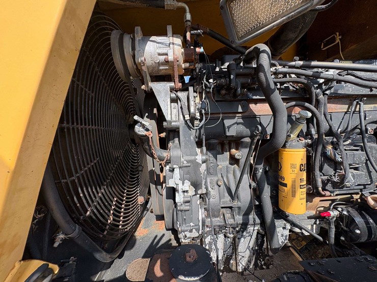 caterpillar-ch75c-image-29