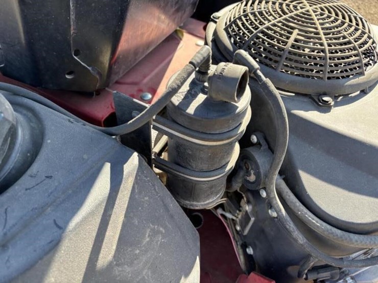 2017-ferris-400s-zero-turn-mower-image-18