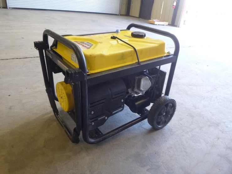 champion-gas-powered-generator-image-4