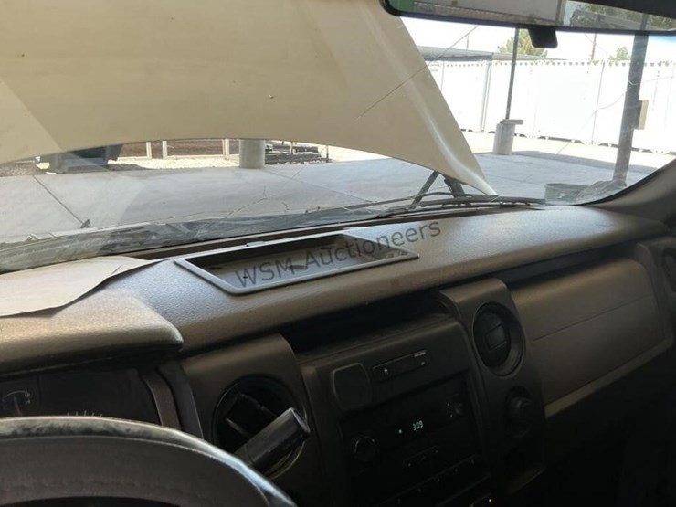 2010-ford-f150-image-19