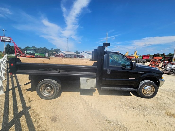 2003-ford-f550-image-5