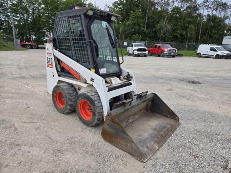 2012-bobcat-s70-image-2
