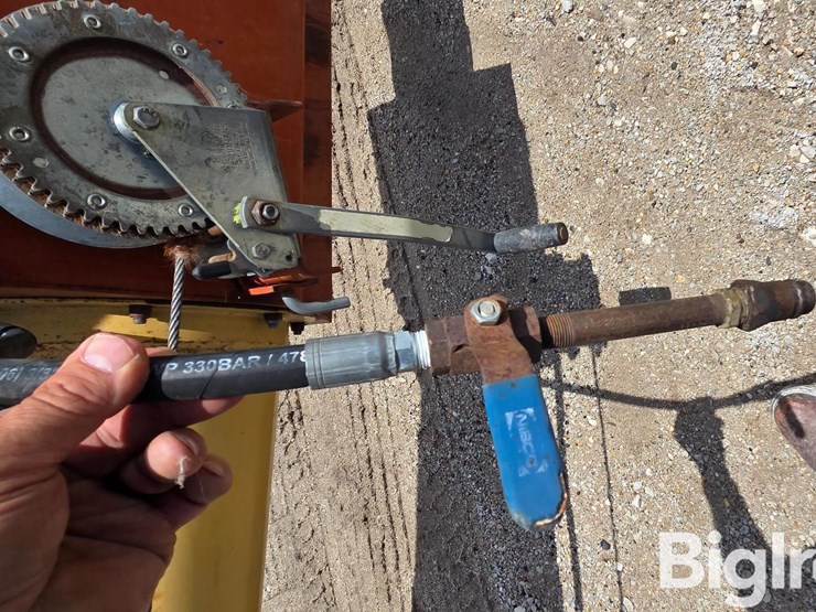 2010-westfield-100-x-51-auger-image-12