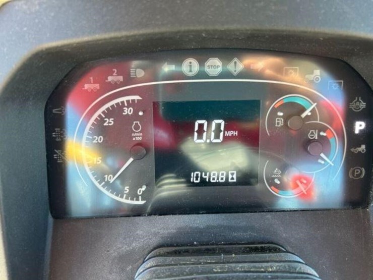 2016-john-deere-5085e-image-9