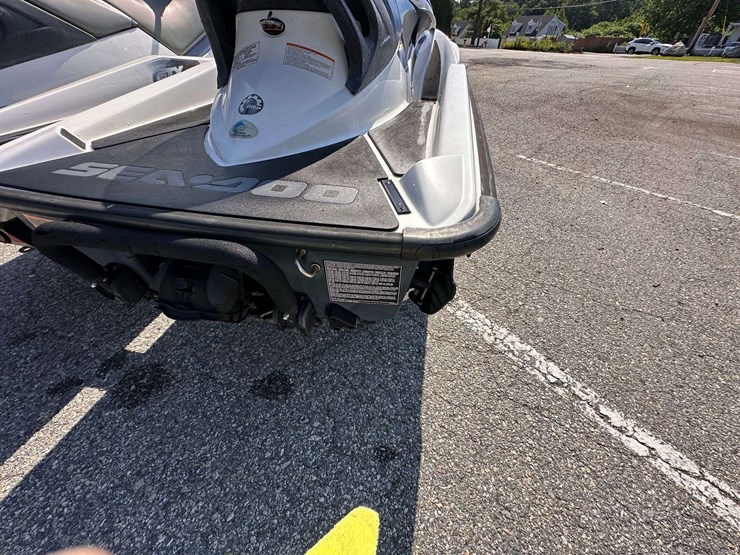 2007-sea-doo-gtx-4-tec-jet-ski,-2006-sea-doo-gtx-4-tec-jet-ski,-w/2017-triton-dual-ski-trailer-image-46