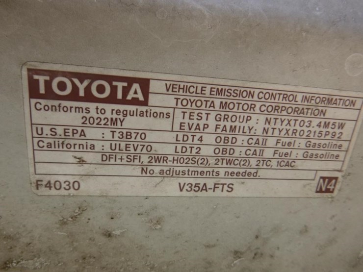 2022-toyota-tundra-image-12