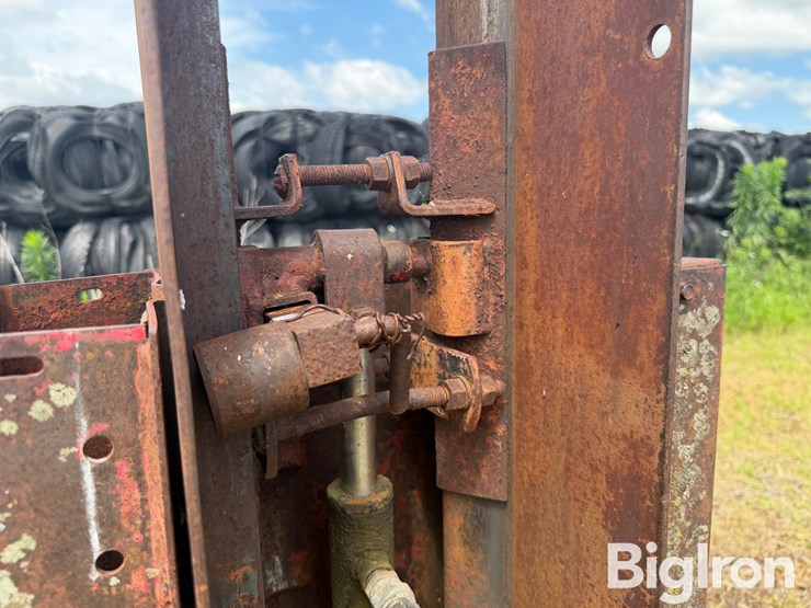 cherokee-hydraulic-post-driver-image-12