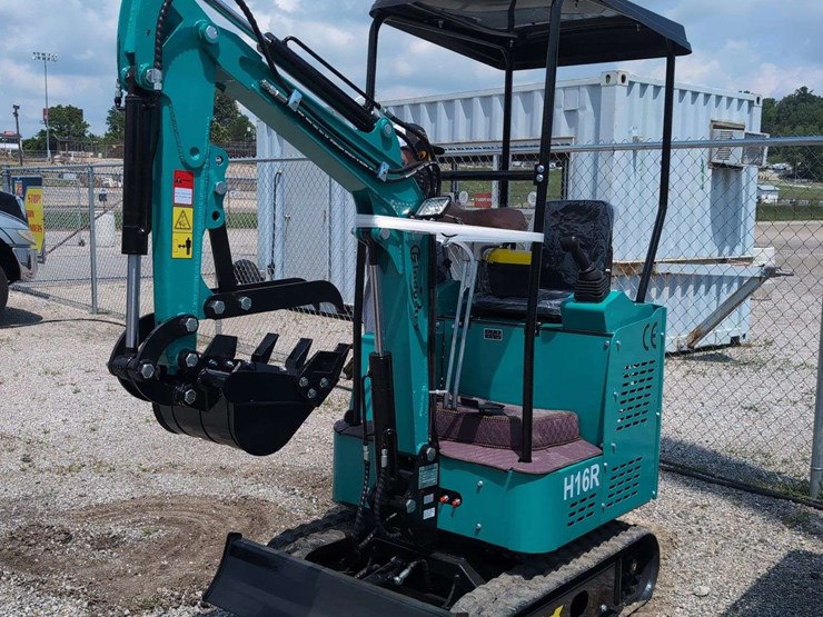 cfg-industries-mini-excavator---h16r-image-1