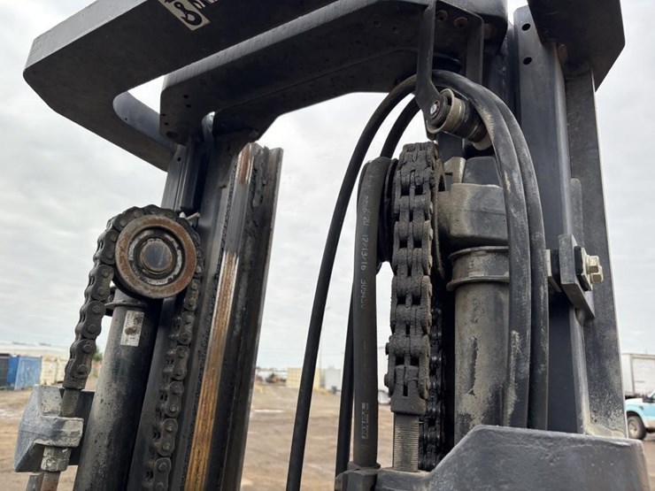 2016-caterpillar-2c6000-image-14