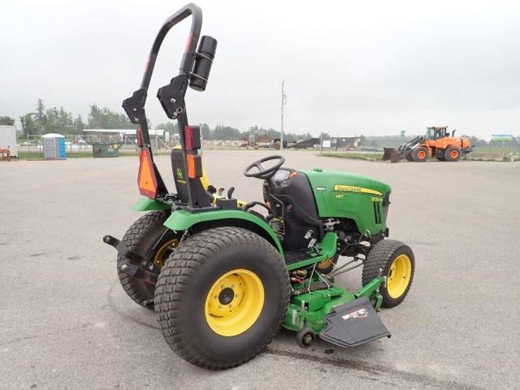 john-deere-200-image-3
