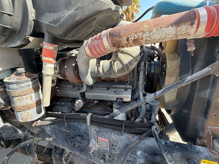 2006-mack-granite-ct713-image-41