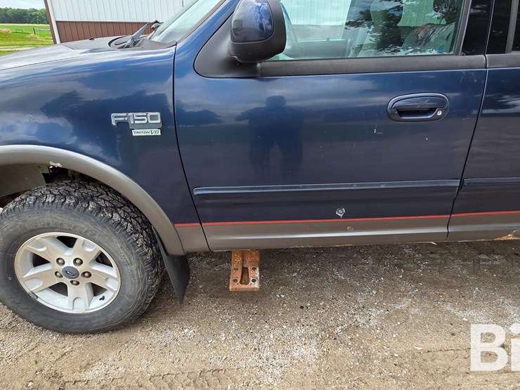 2002-ford-f150-xlt-image-9