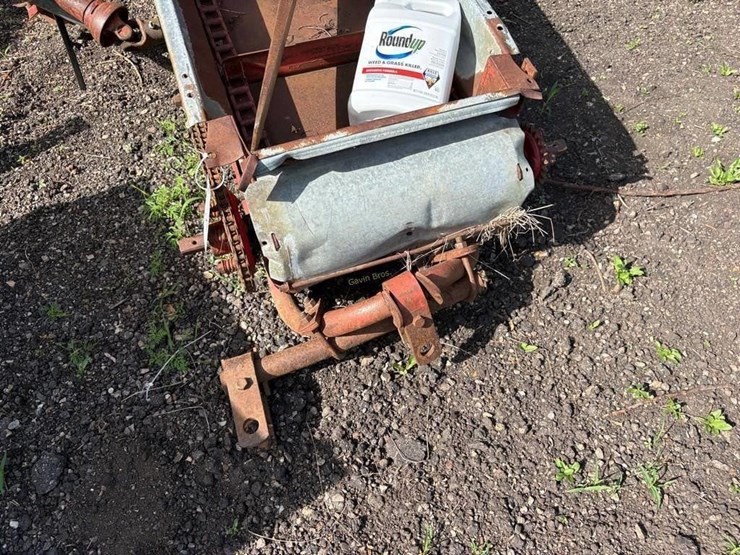 kewanee-pto-driven-ap-elevator-image-8
