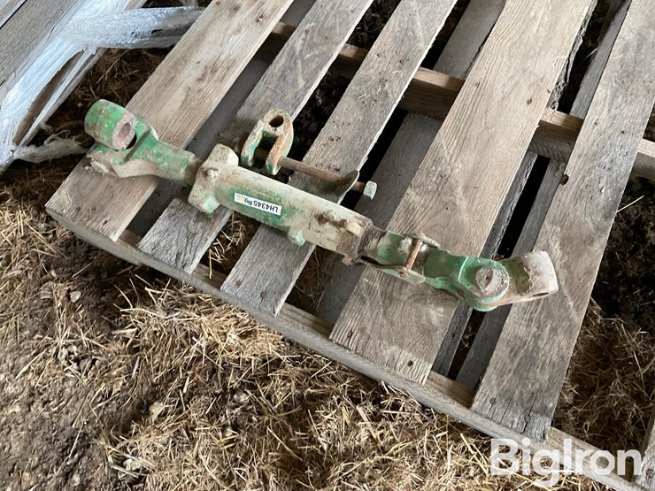 john-deere-cat-iii-top-link-image-1