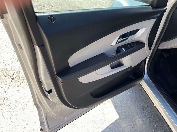2016-chevrolet-equinox-image-9