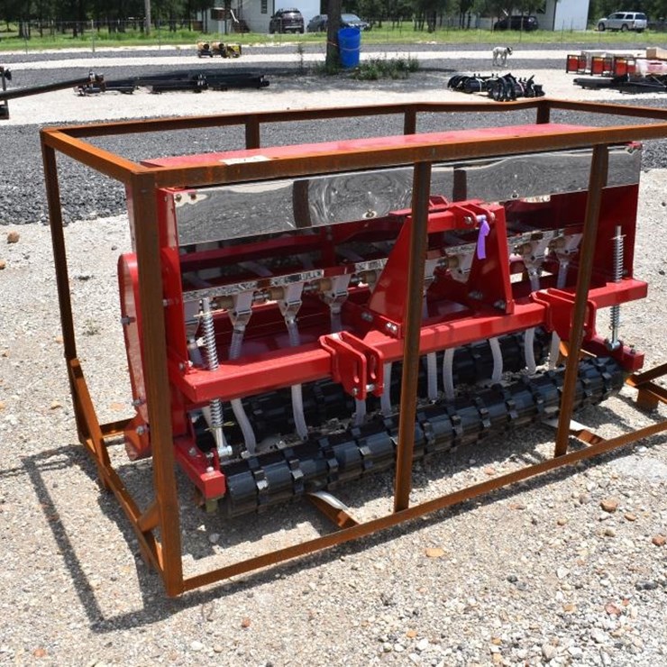 3PT OR SKID STEER NO TILL SEEDER