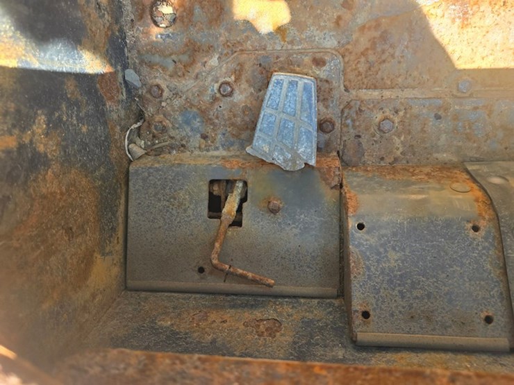 kubota-svl65-2-image-18