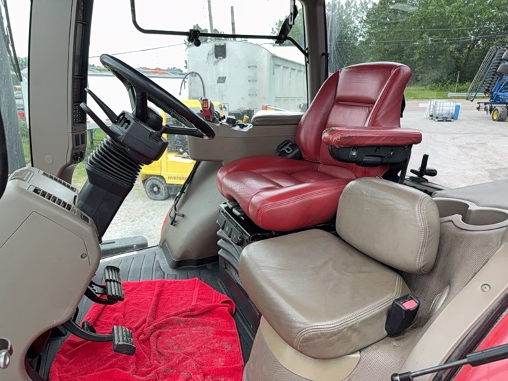 2008-case-ih-magnum-275-image-37