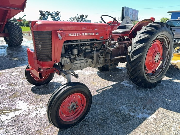 massey-ferguson-65-image-4